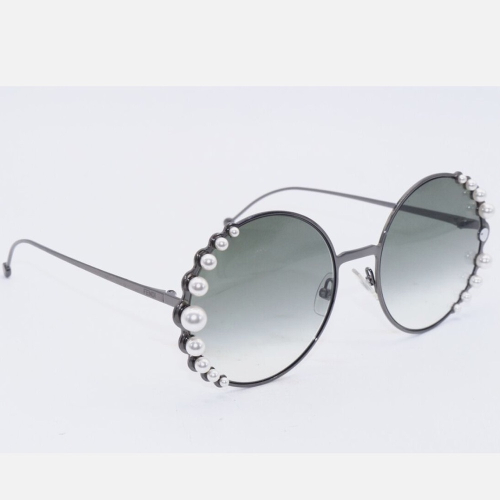 Fendi Round Pearl Frame Sunglasses - Picture 3 of 14